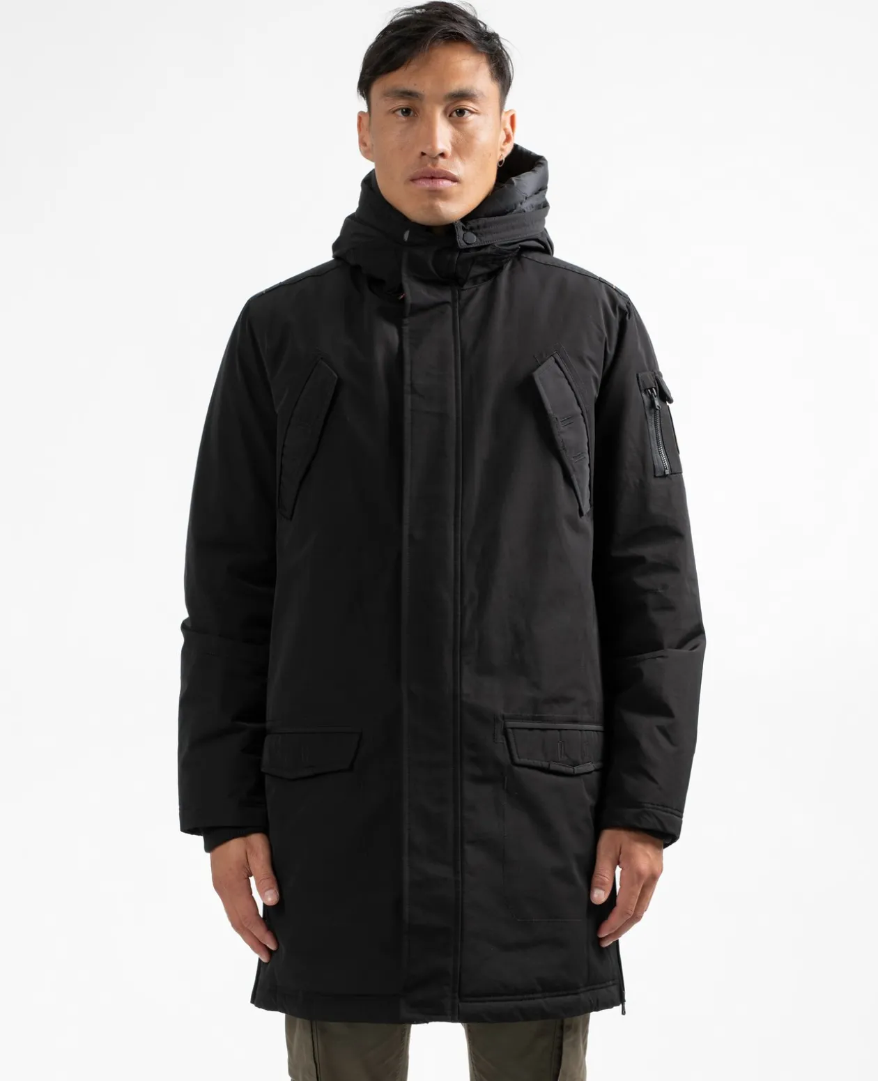 Shop Sun Valley Ehnes Noir