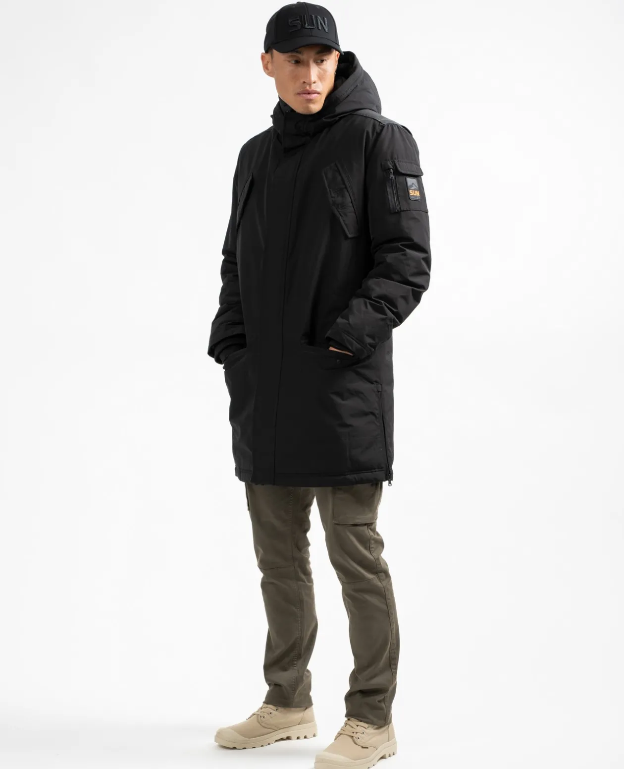 Shop Sun Valley Ehnes Noir