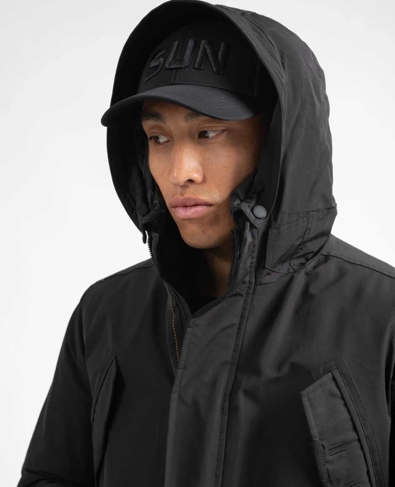 Shop Sun Valley Ehnes Noir