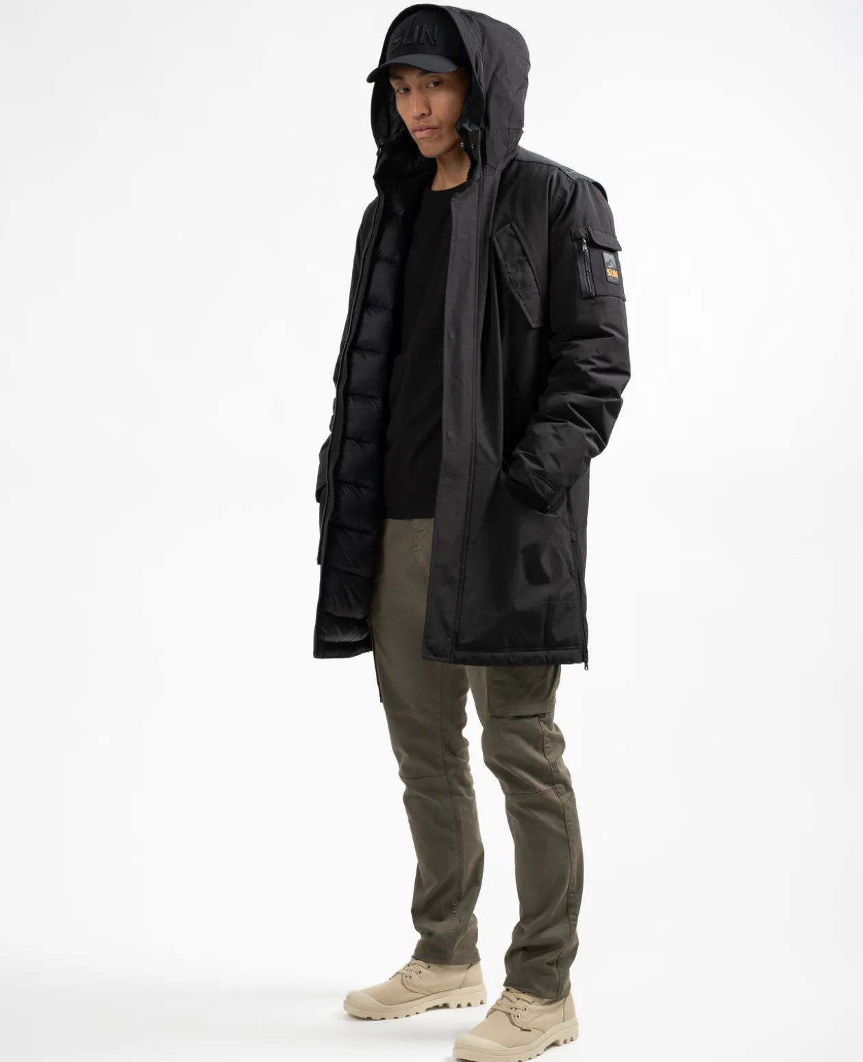 Shop Sun Valley Ehnes Noir
