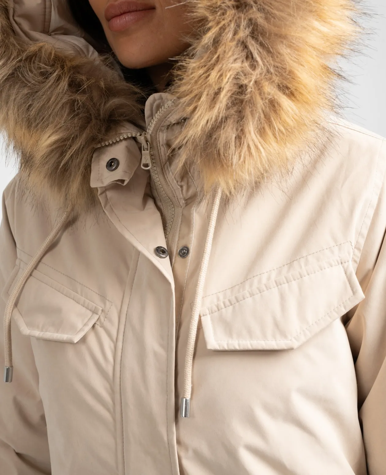 Discount Sun Valley Ystria Sable